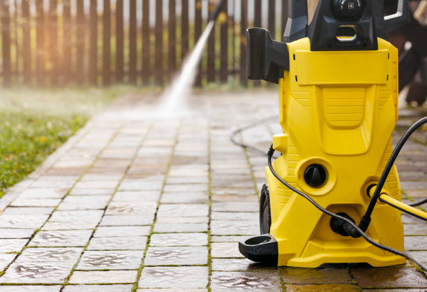 Post-Construction Pressure Washing in Wheatland, WY